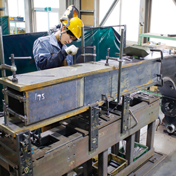 株式会社伊藤金属工業所:お仕事風景02