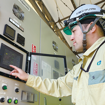 上越マテリアル株式会社：お仕事風景02