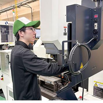 株式会社丸互：お仕事風景02