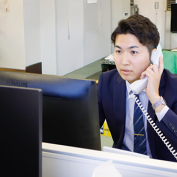 株式会社ミヤトウ野草研究所：お仕事風景01