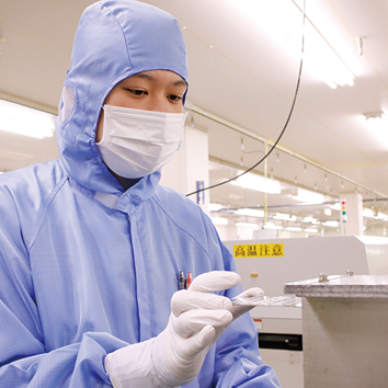 新潟精密株式会社：お仕事風景01