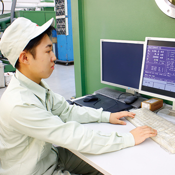 大平洋特殊鋳造株式会社：お仕事風景01