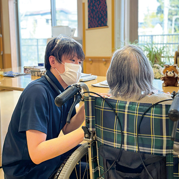 社会福祉法人 みんなでいきる：お仕事風景02